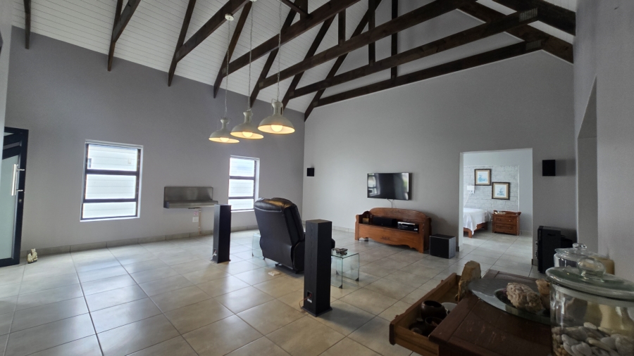 2 Bedroom Property for Sale in Dwarskersbos Western Cape